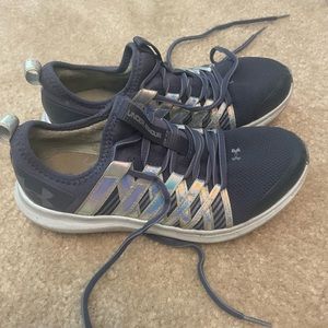 Girls Under Armour shoes